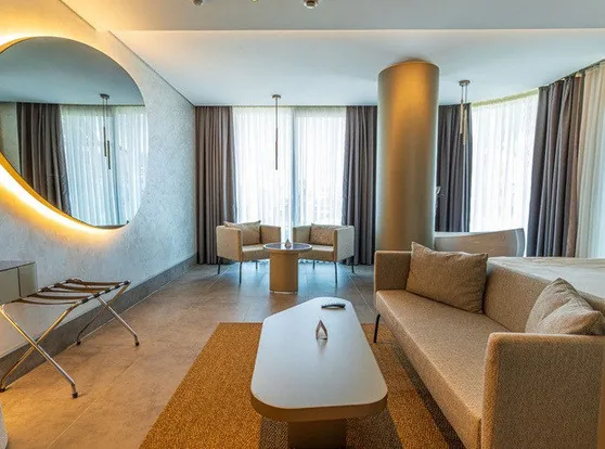 Zimmerfoto des Four Hills Hotel